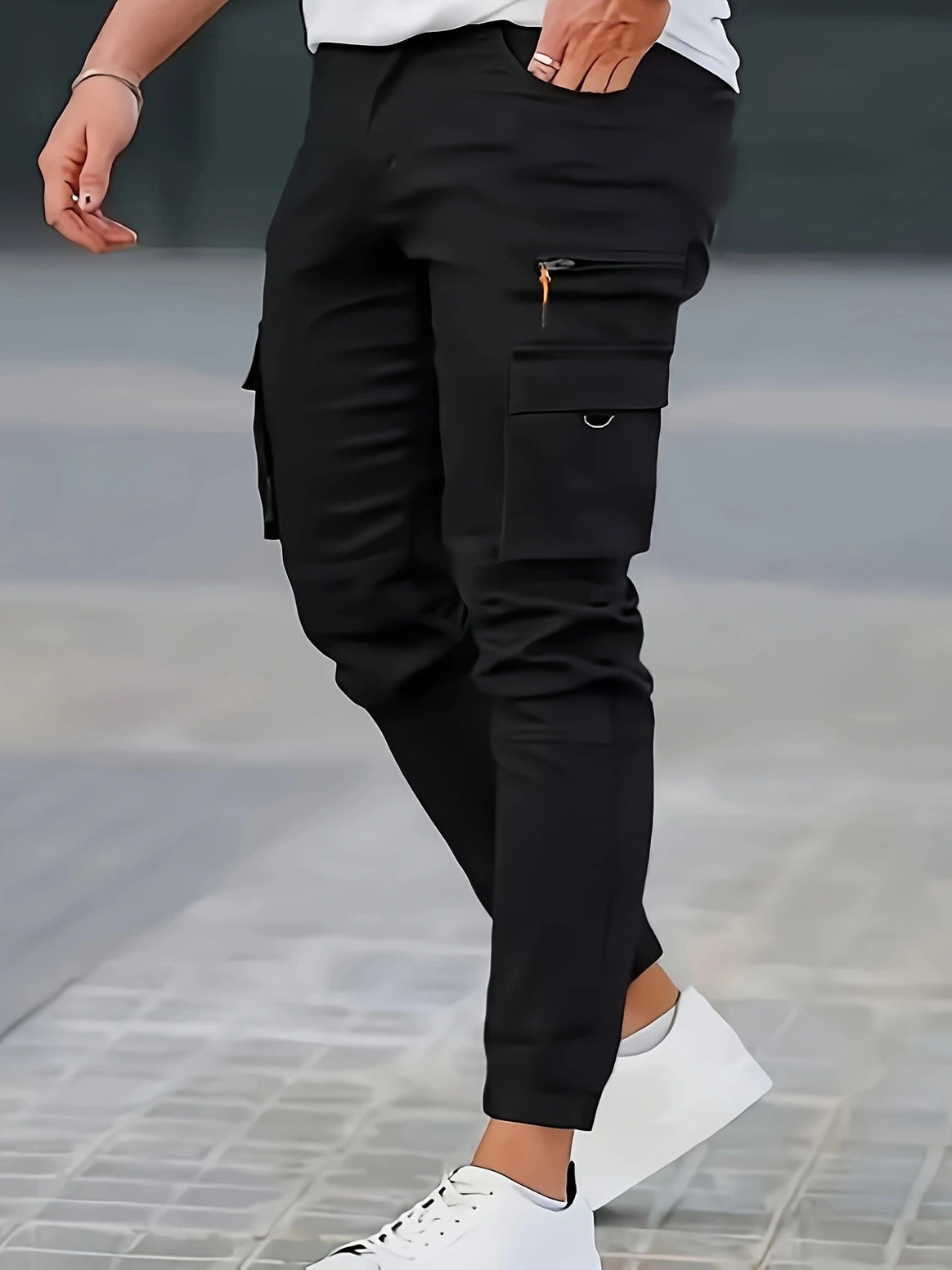 Men's tapered utility cargo pants with zip pocket, flap pockets, and D-ring Mune Fashion