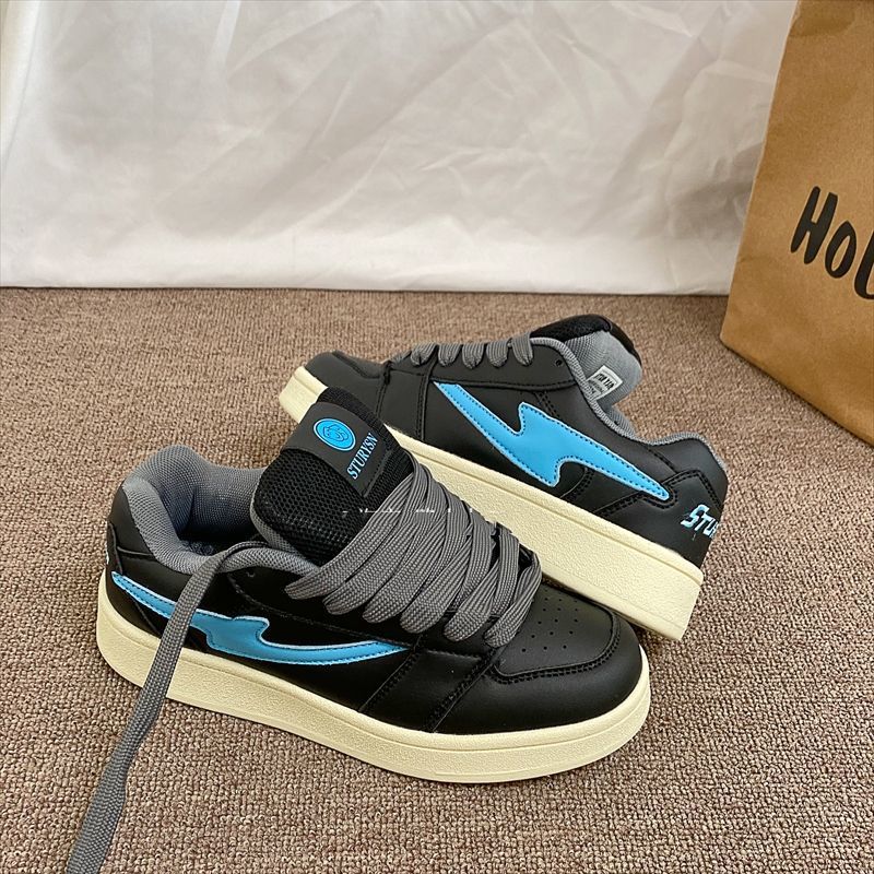 Women Sneakers with sporty design and breathable upper material combination Mune Fashion