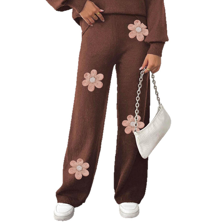 Women's loose knit pants with floral appliqués Mune Fashion