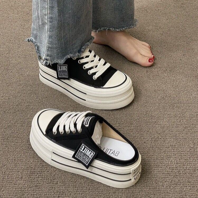 Women's Casual Canvas Sneakers with Durable Upper Material and Distinctive Design Mune Fashion