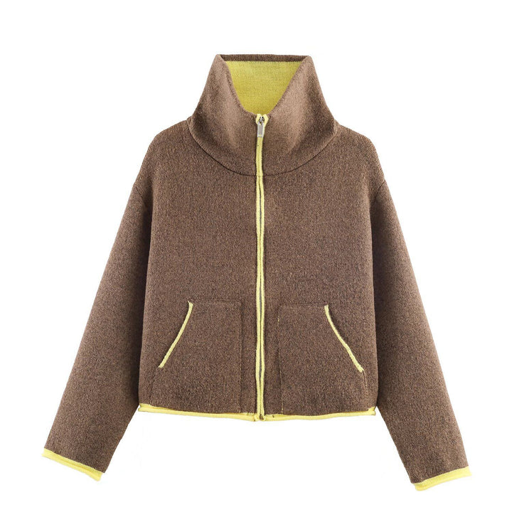 Women's short fleece jacket with high stand-up collar, full zip and patch pockets Mune Fashion