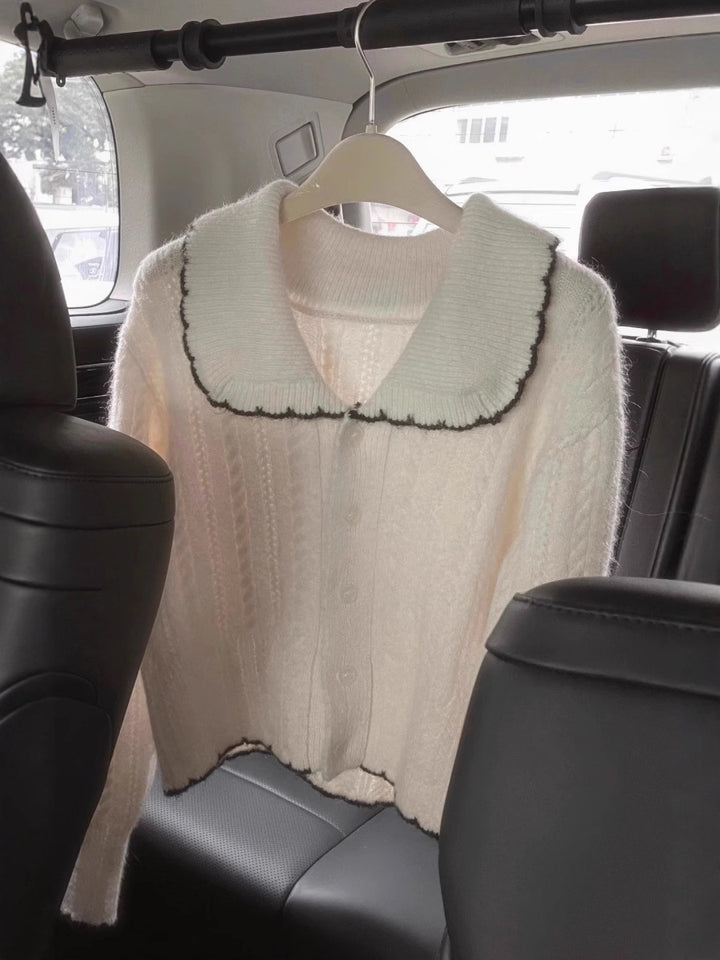 Women's cable knit cardigan with large sailor collar and contrasting edge Mune Fashion