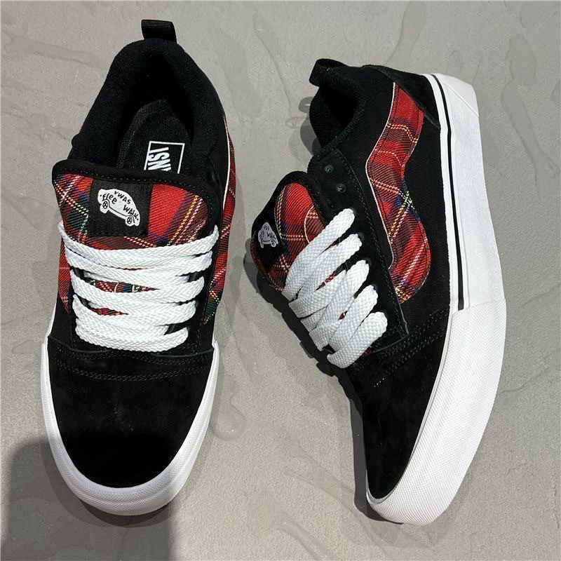 Women's sneakers with checked upper material and sturdy suede Mune Fashion