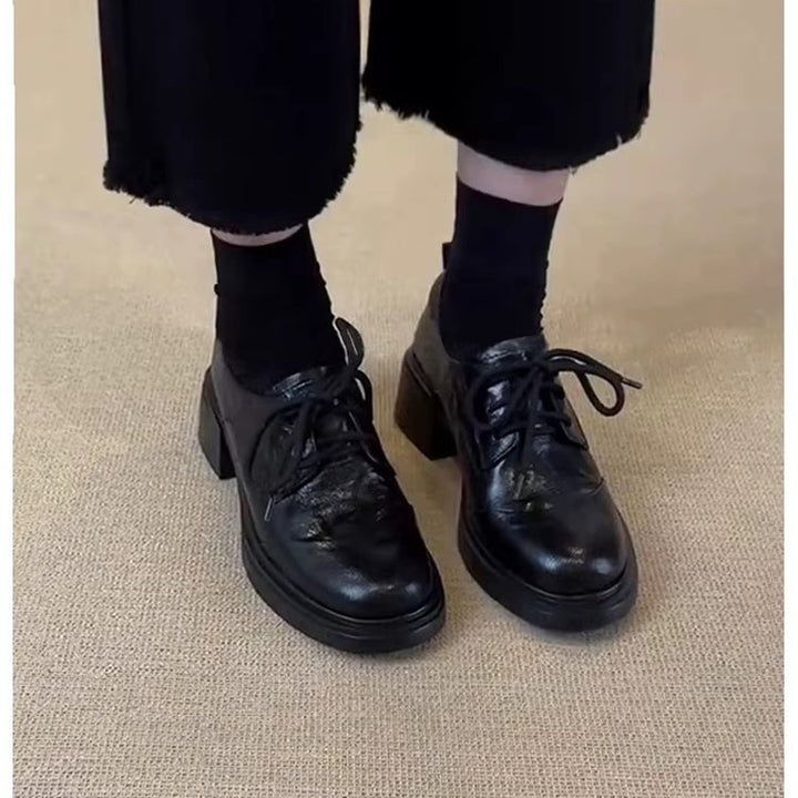 Ladies Elegant Lace-up Derby with Mid-high Block Heel and Profiled Platform Sole Mune Fashion