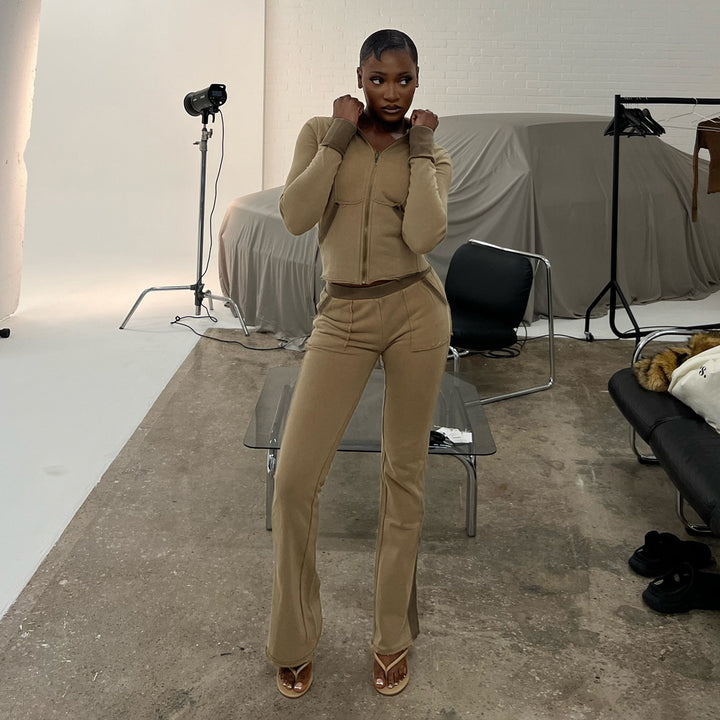 Women's Nan Stretch Flared Pants with High Waist, Patch Pockets and Side Insert Panels Mune Fashion