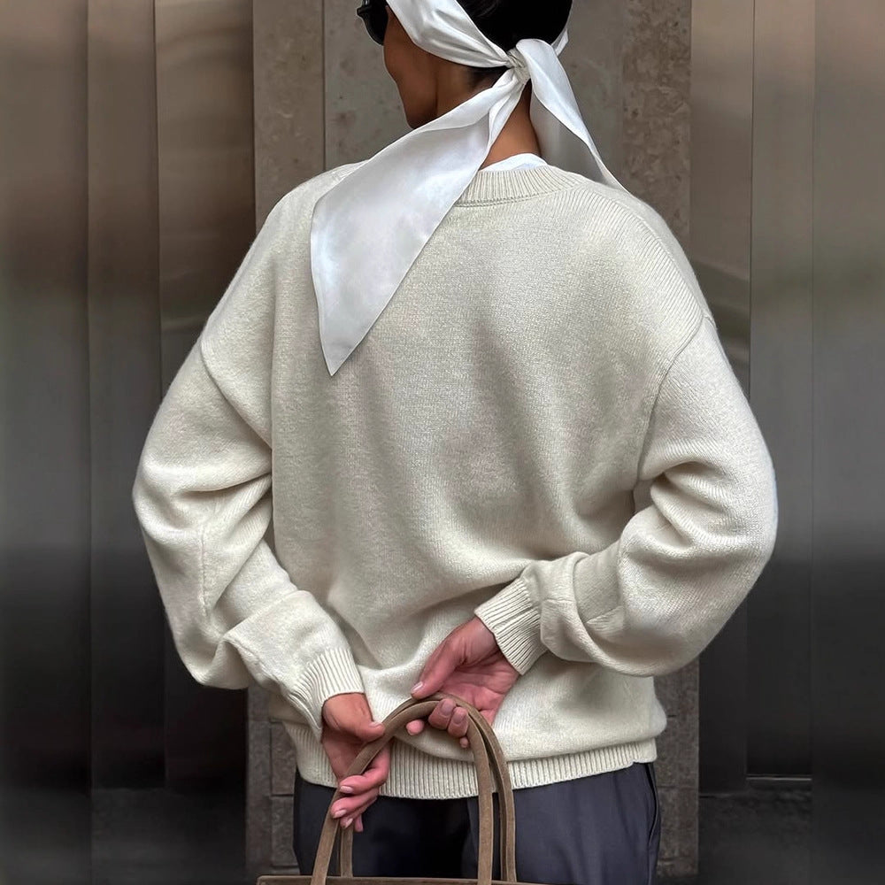 Women's Oversize V-Neck Sweater made of Cashmere Mix with Ripped Hem Mune Fashion