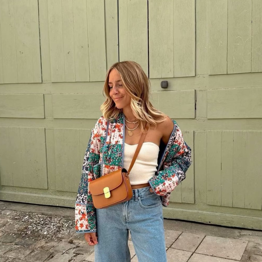 Women Quilted Patchwork Quilted Jacket with Floral Print, Open Kimono Silhouette and Patch Pockets Mune Fashion