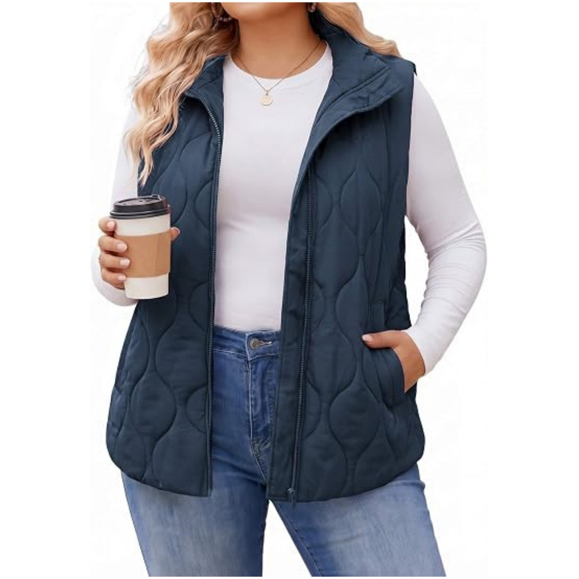 Ladies quilted vest with high collar, figure-flattering silhouette and side pockets Mune Fashion