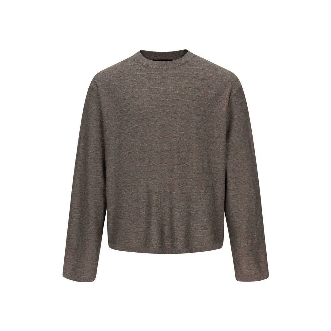 Unisex fine knit crew neck pullover with fine vertical texture and straight hem Mune Fashion