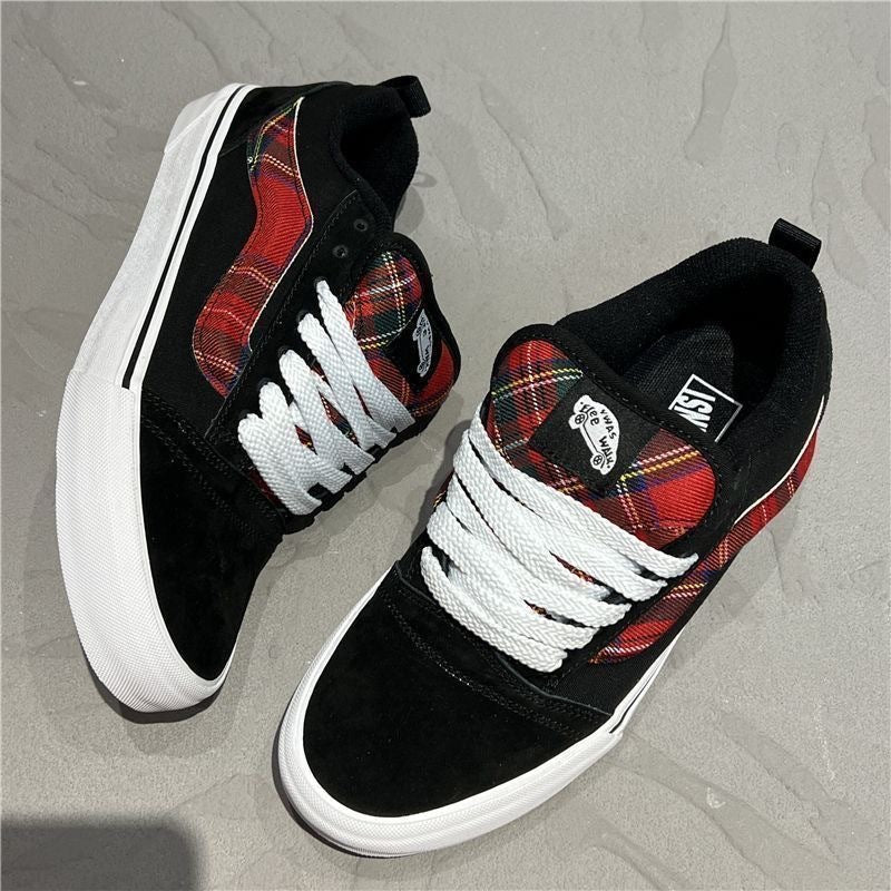 Women's sneakers with checked upper material and sturdy suede Mune Fashion