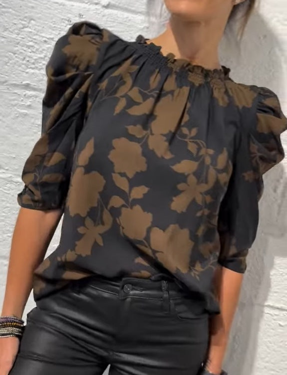 Women's wide-cut slip blouse with smocked ruffle collar and elbow-length puff sleeves Mune Fashion