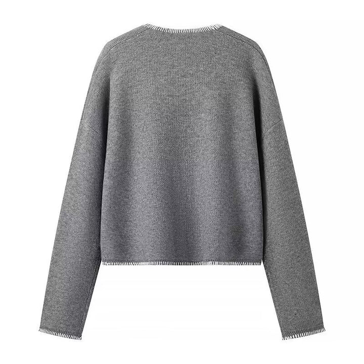 Women Short V-Neck Sweater with Decorative Seams and Patch Pockets Mune Fashion