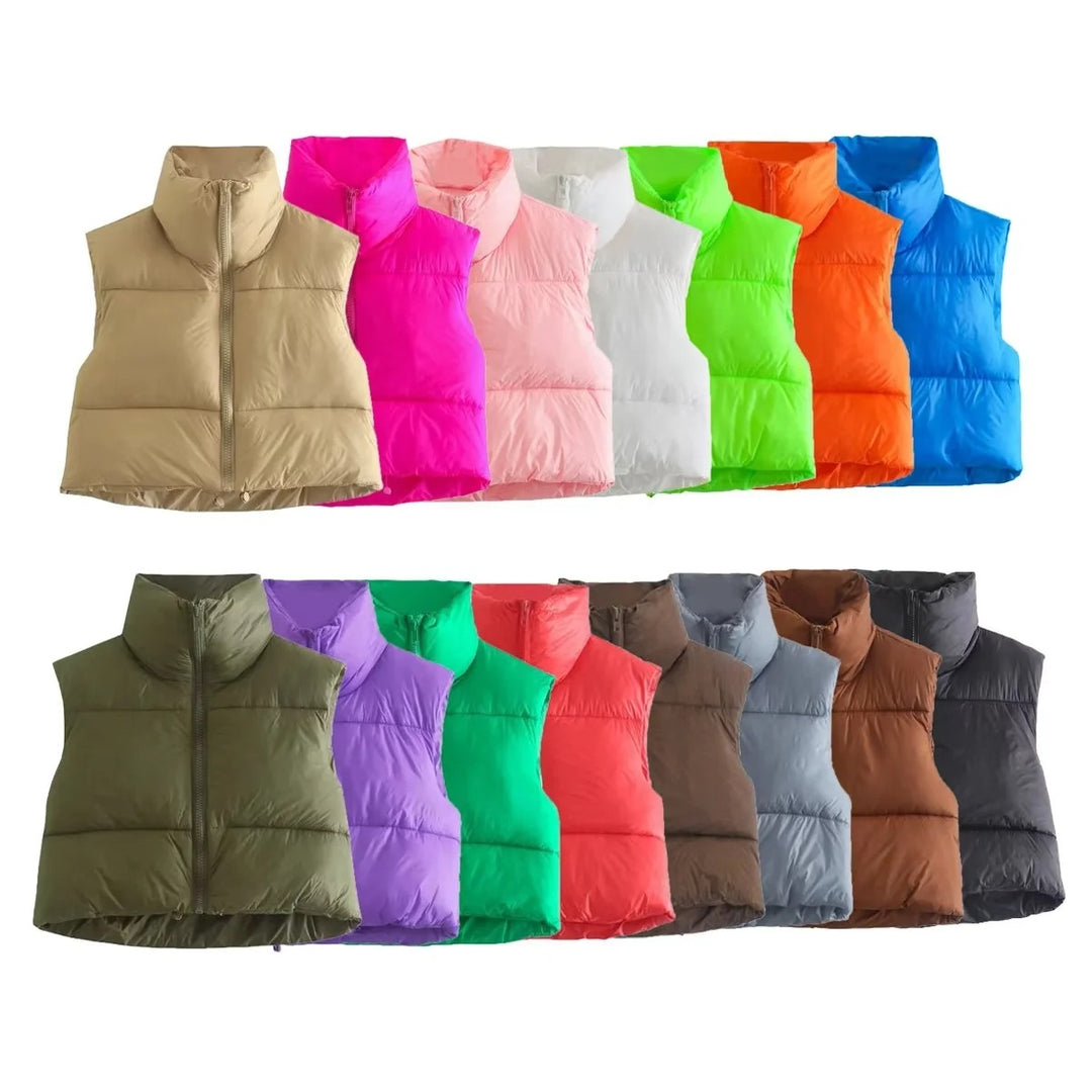 Women short quilted vest with high stand-up collar, lightweight puffer look and adjustable hem Mune Fashion