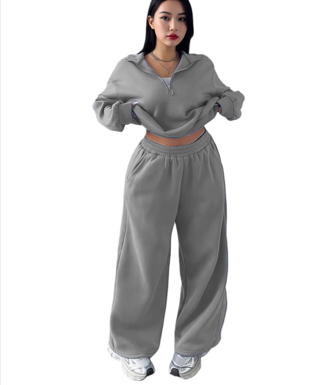 Women's Cropped Oversized Sweatshirt with Half Zipper and Wide High-Waist Jogging Pants Set Mune Fashion