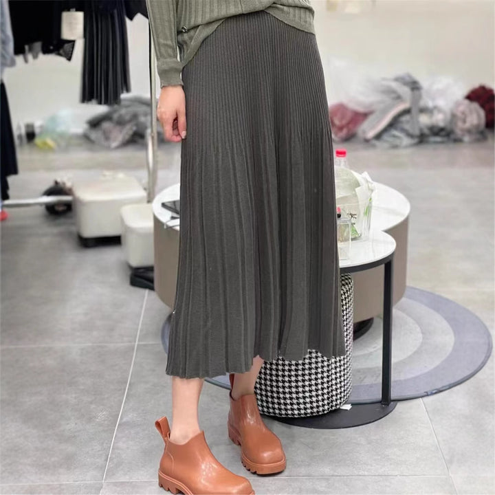 Women's Flowing Pleated Maxi Skirt Mune Fashion