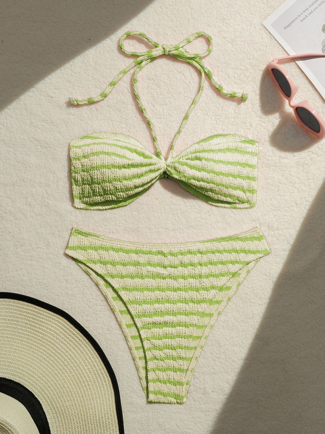 Women's bikini set with textured surface Mune Fashion