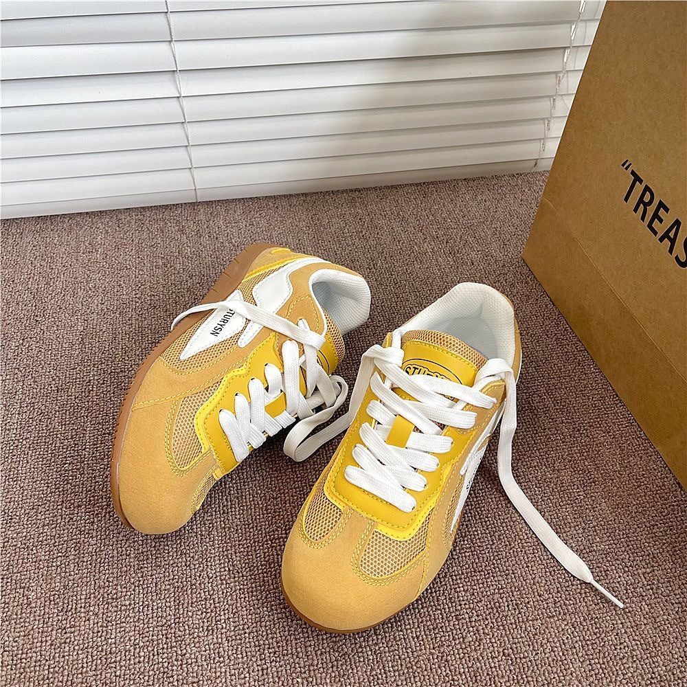 Ladies sporty sneakers with soft suede surface and breathable mesh structure Mune Fashion