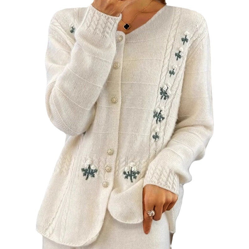 Women's knit cardigan with floral relief embroidery and cable pattern Mune Fashion