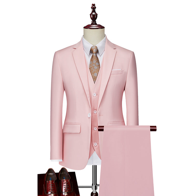 Men's three-piece business suit set with tailored single-breasted jacket, slim fit waistcoat, and elegantly cut suit pants Mune Fashion