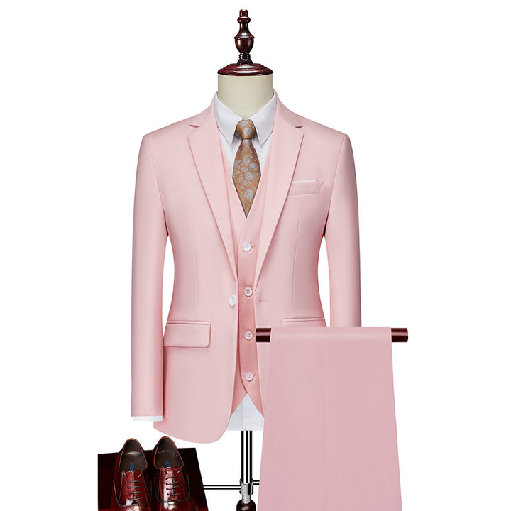 Men's three-piece business suit set with tailored single-breasted jacket, slim fit waistcoat, and elegantly cut suit pants Mune Fashion
