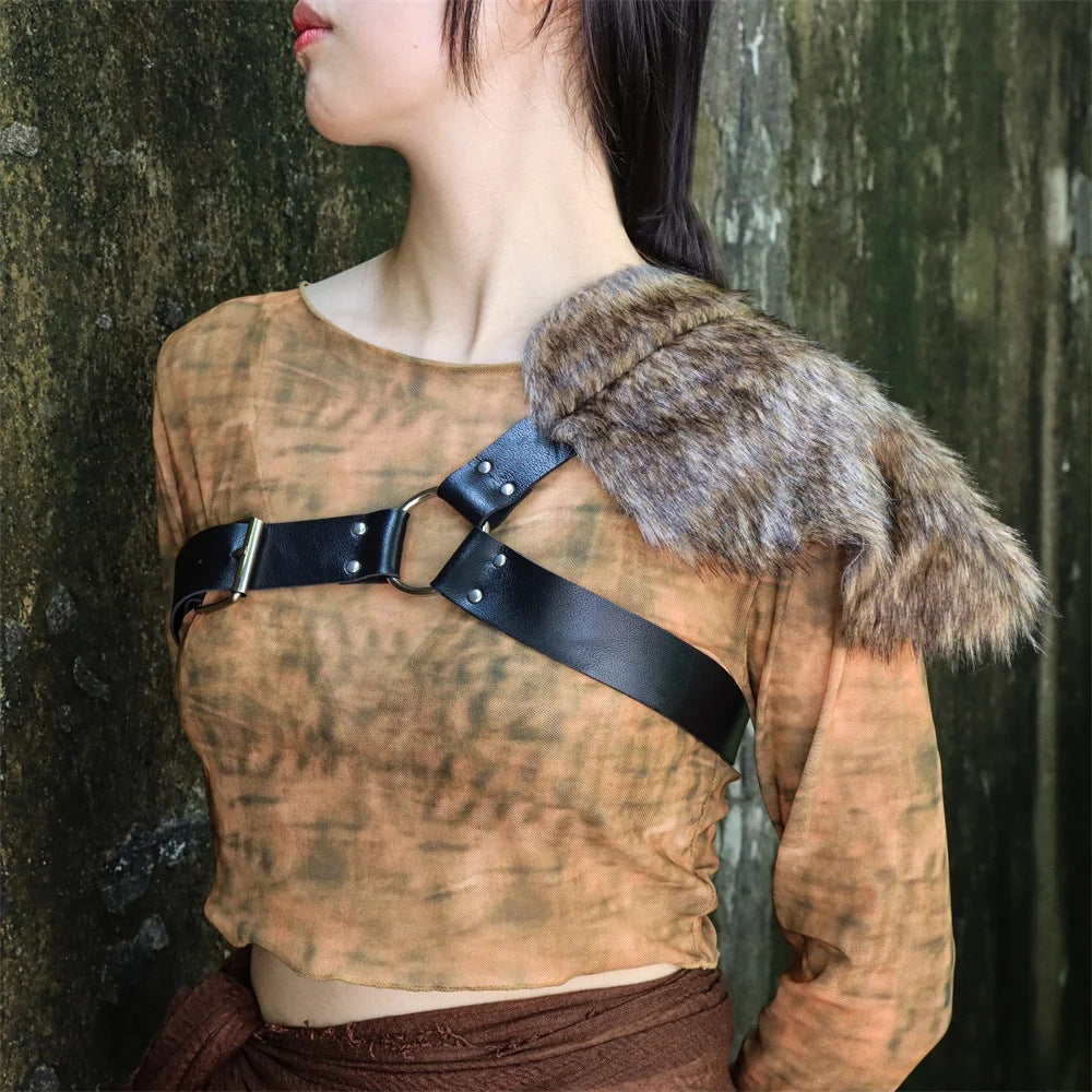 Men's shoulder strap with faux fur padding and adjustable leather strap Mune Fashion
