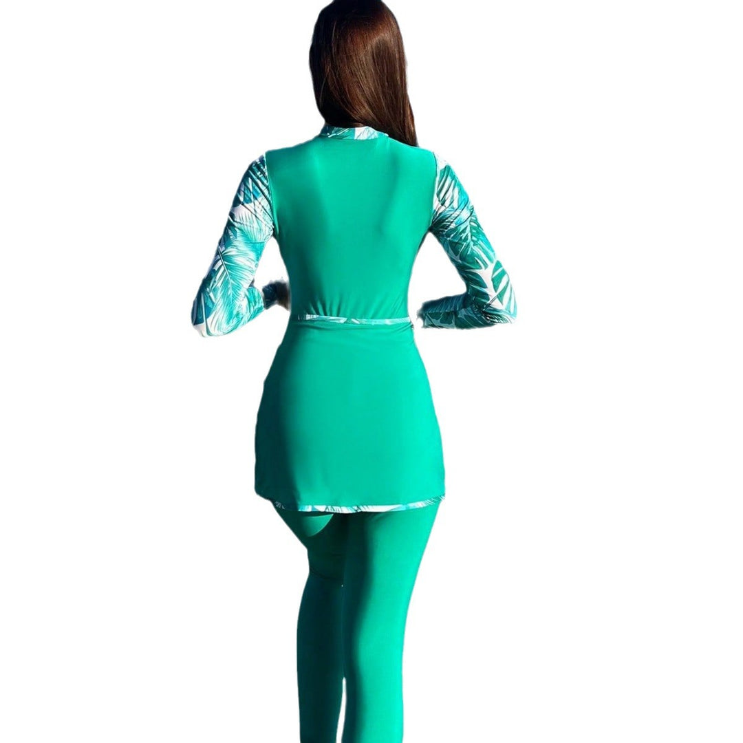 Women’s Stylish Surf Suit with Zip and Loose Skirt Mune Fashion