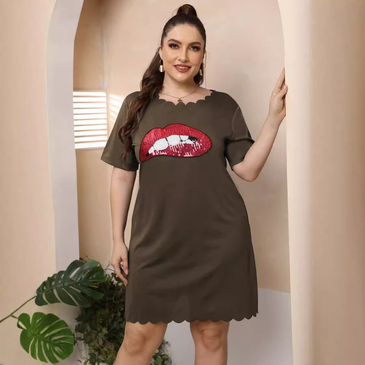 Women's casual leisure dress with playful lip motif Mune Fashion