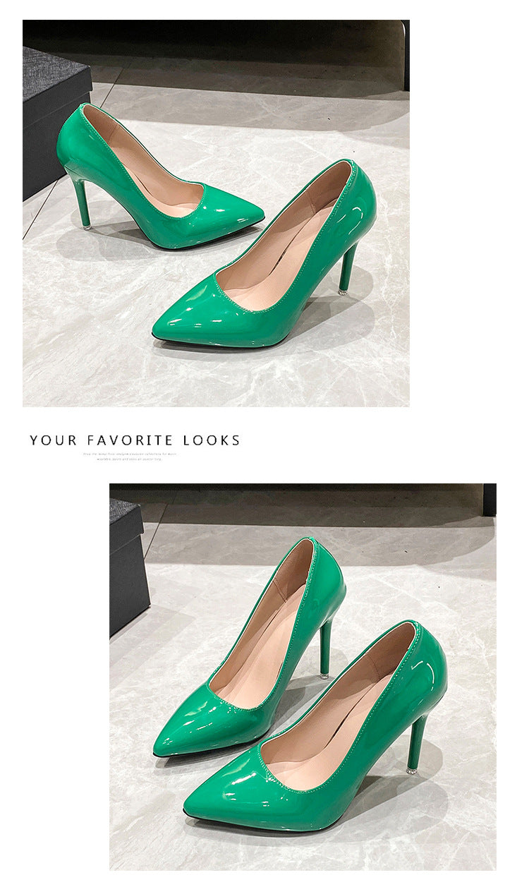 Women's bridal patent leather pumps with pointed toe shape and slim stiletto heel Mune Fashion