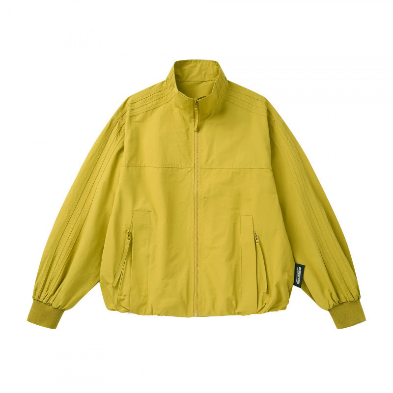 Unisex Lightweight Boxy Outdoor Jacket in Track Style with High Stand-Up Collar, Zipper Pockets and Elastic Hem Mune Fashion