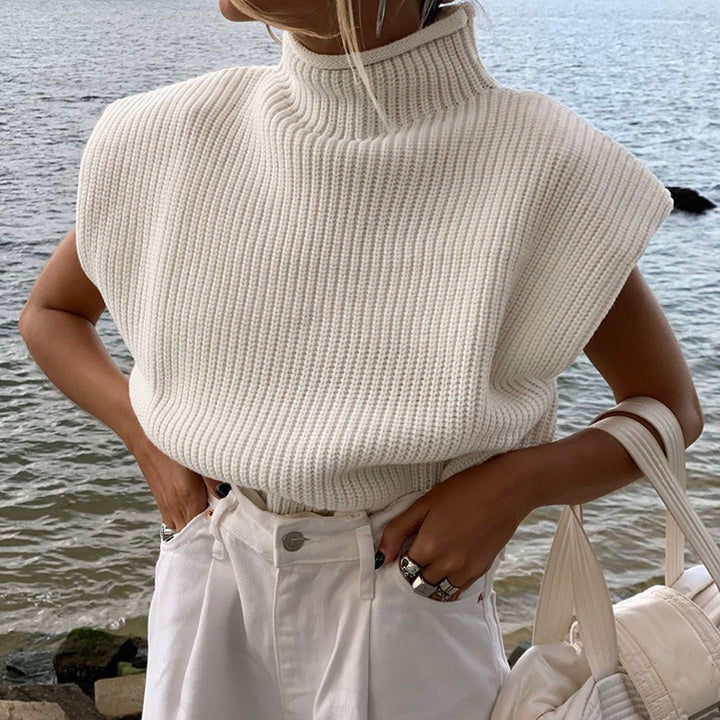 Women's sleeveless ribbed top with stand-up collar and padded shoulders Mune Fashion
