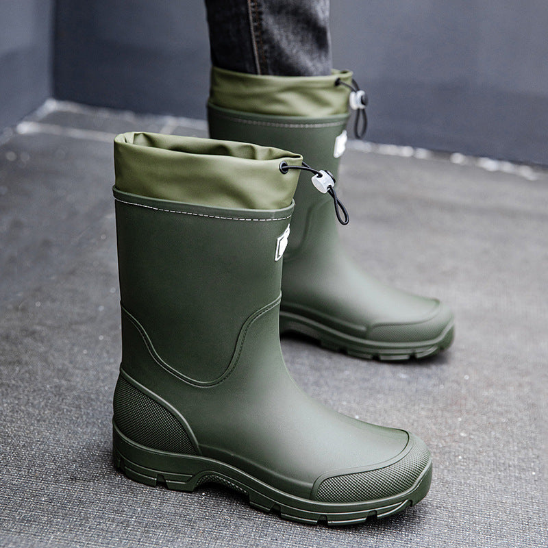 Men's waterproof work and rain rubber boots with adjustable cord closure and non-slip patterned sole Mune Fashion
