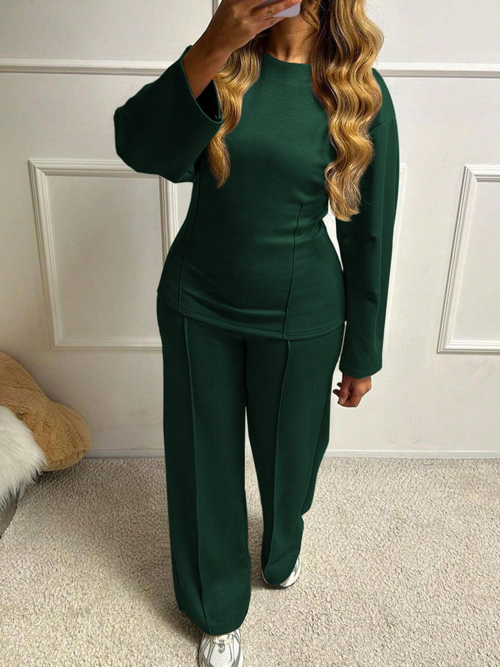 Women's soft lounge set with fitted sweatshirt, sculpting seam details, and wide palazzo pants leg Mune Fashion