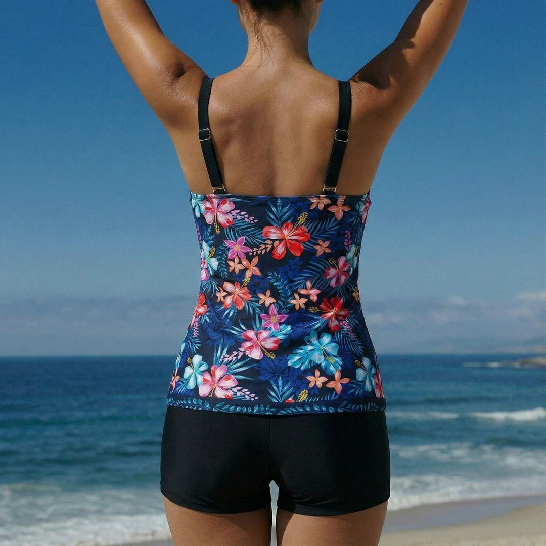 Women's Sports Swimsuit with Refined Cut and Floral Pattern Mune Fashion