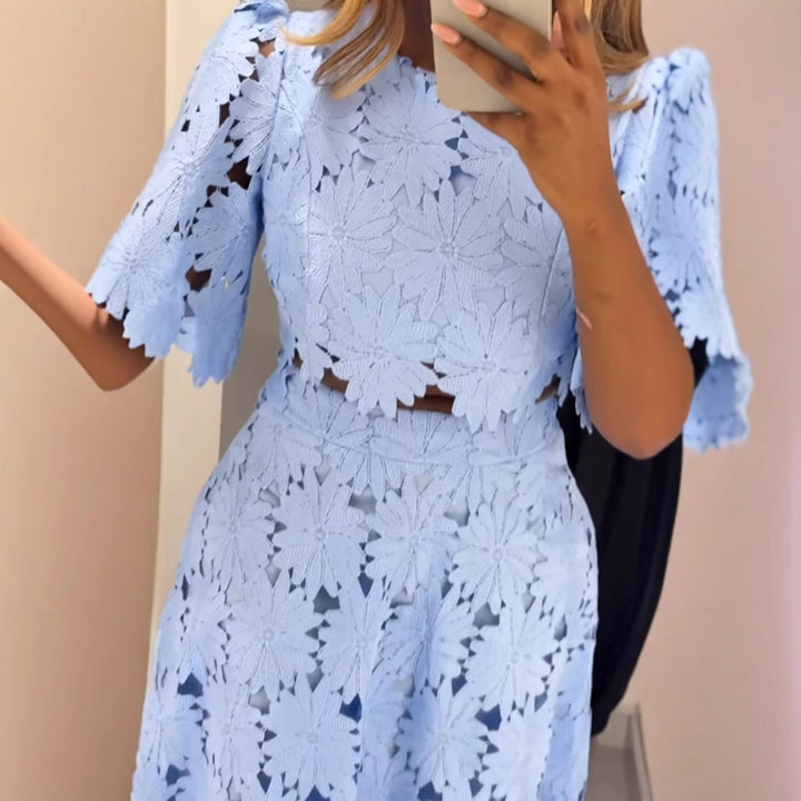 Women's two-piece floral lace dress with midi skirt and short top Mune Fashion