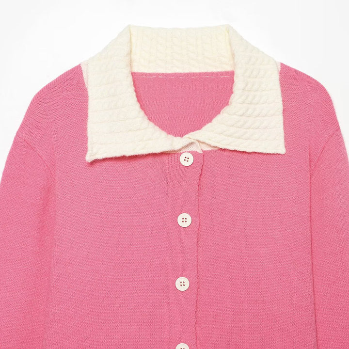 Women’s fine-knit cardigan with large textured collar and contrast cuffs Mune Fashion