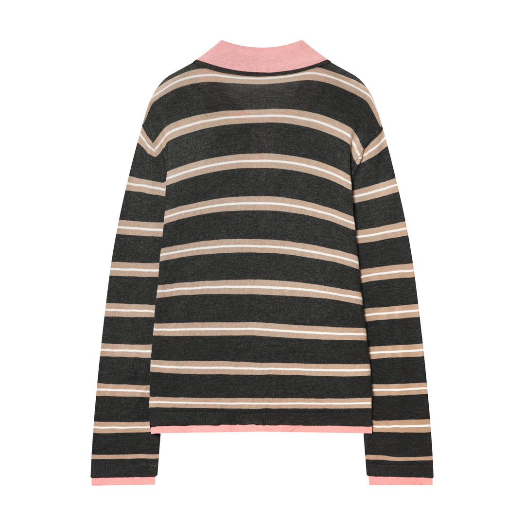 Women’s tailored knit polo with contrast collar and continuous button placket Mune Fashion