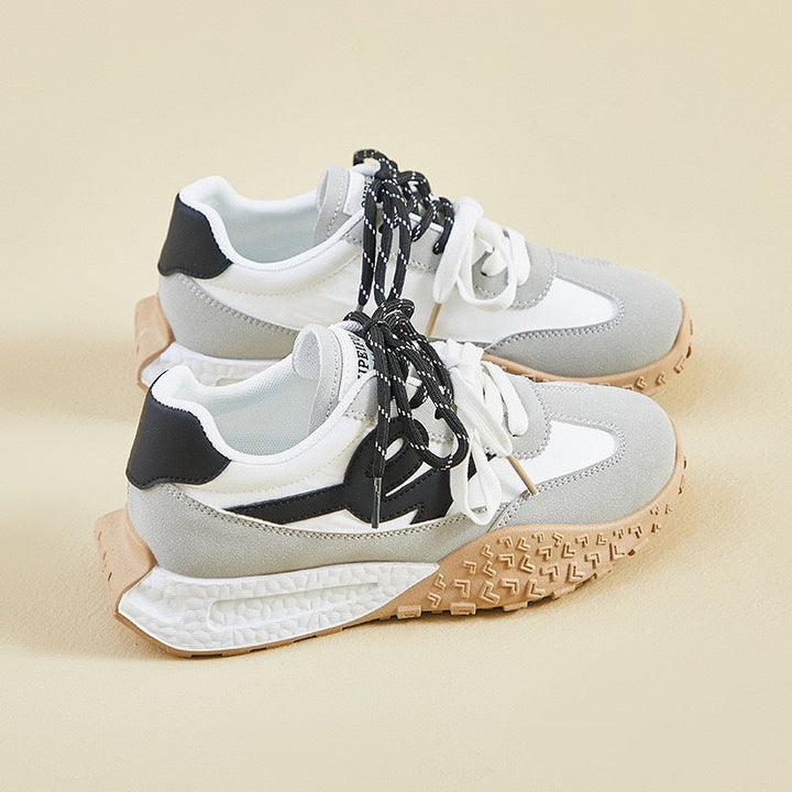 Women’s sporty sneakers with modern design and sturdy profile Mune Fashion