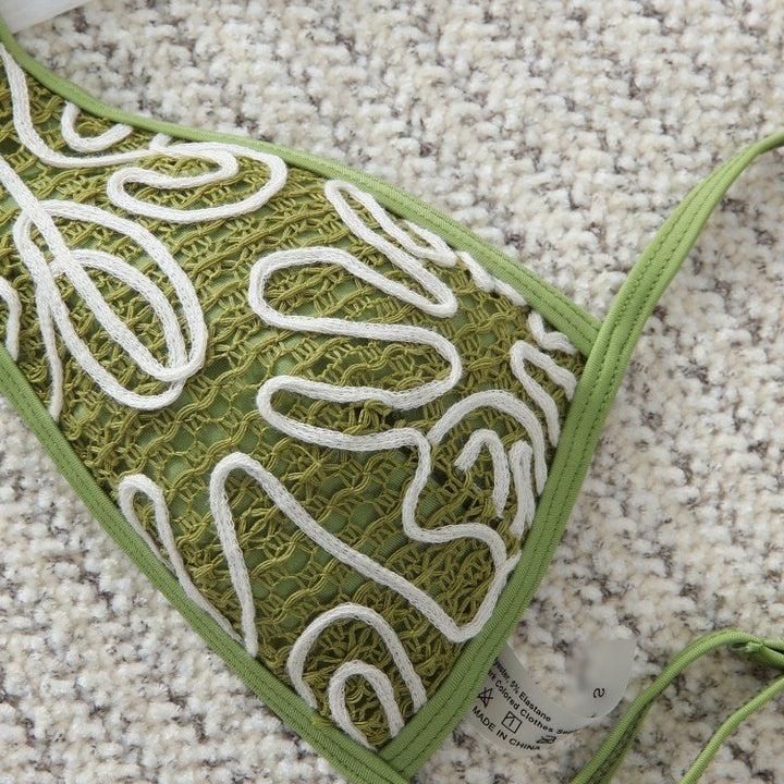 Women's triangle bikini with trendy embroidery pattern Mune Fashion