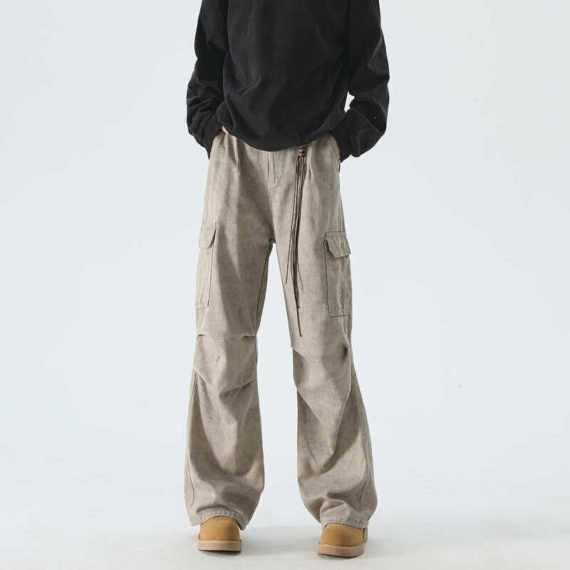 Women's cargo pants with wide legs and practical pockets Mune Fashion