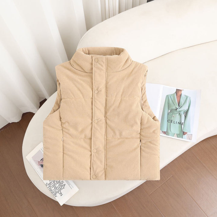 Ladies nan short corduroy look insulation vest with high stand-up collar and snap button placket Mune Fashion