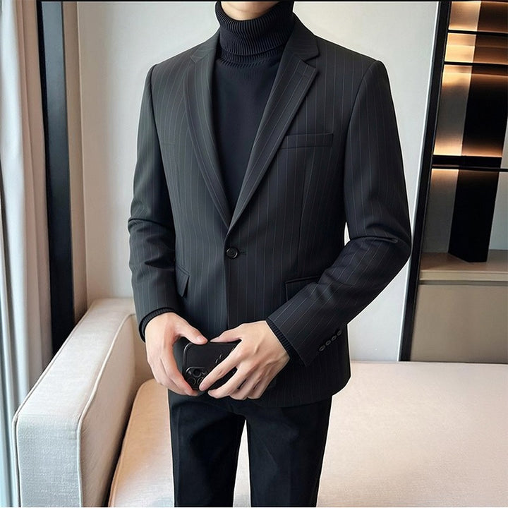 Men's pinstripe suit jacket with a slim fit, two-button closure & chest pocket Mune Fashion