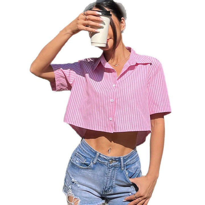Ladies casual short-sleeve cropped blouse with back cutout and bow detail Mune Fashion