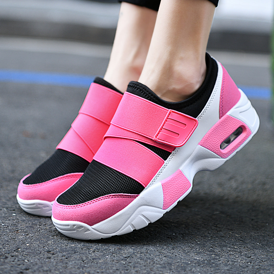 Women slip-on sneakers with wide elastic strap, breathable mesh and shaped cushioning sole Mune Fashion