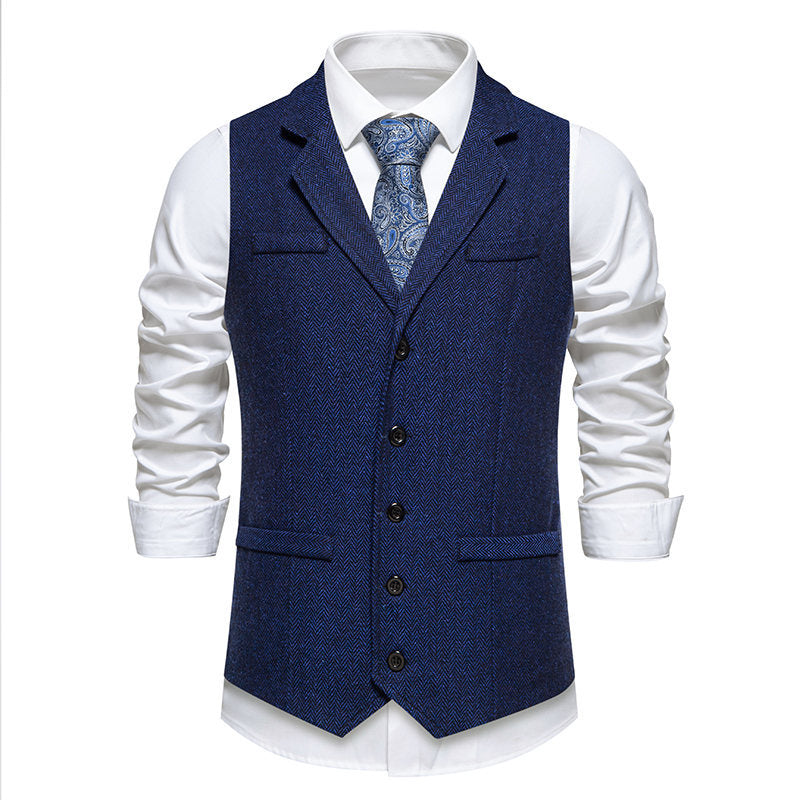 Men's tweed vest with herringbone pattern, notch collar, and flap pockets Mune Fashion