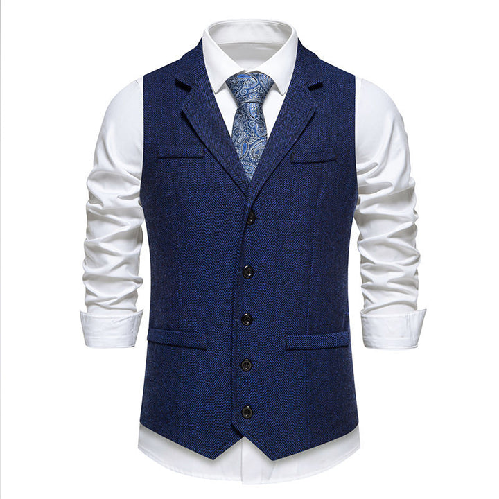Men's tweed vest with herringbone pattern, notch collar, and flap pockets Mune Fashion