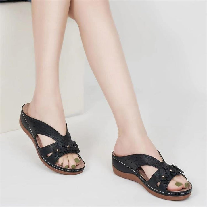 Ladies Comfortable Slippers with Flower Appliqué and Orthopedic Cushioning Mune Fashion