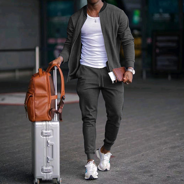 Men's nan sportives leisure set with bomber jacket and tapered jogging pants made of cotton blend Mune Fashion