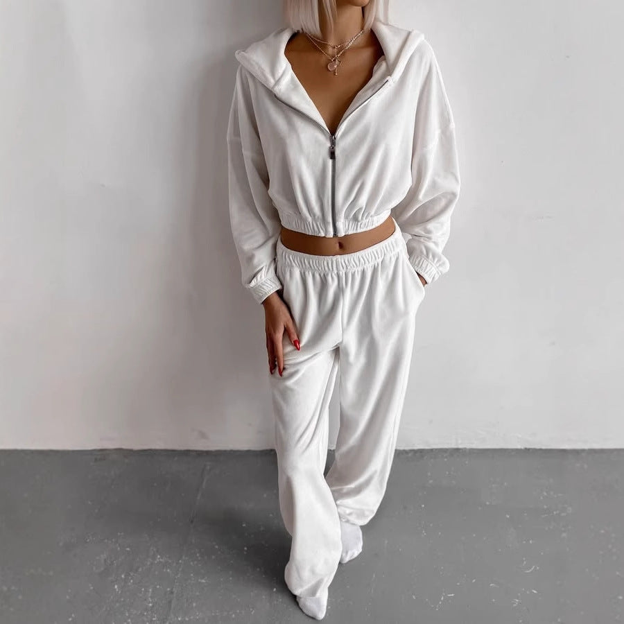 Ladies Nano Velvet Loungewear Two-Piece with Short Front Zip, Elastic Comfort Waistband, and Wide Trouser Leg Mune Fashion