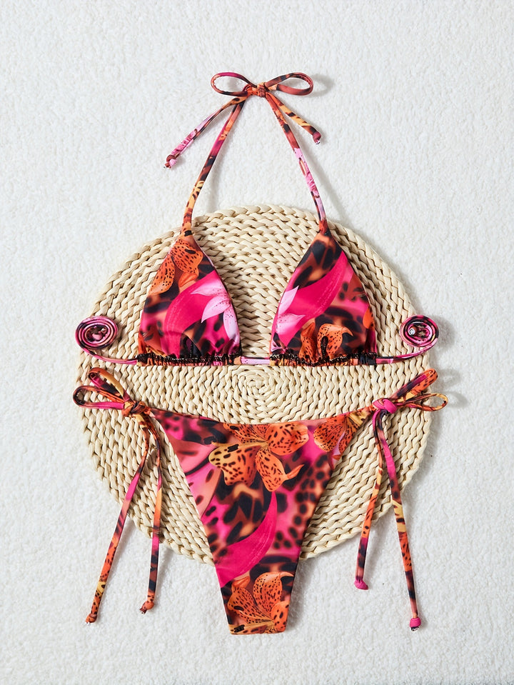 Ladies triangle bikini with adjustable ties and animal print Mune Fashion