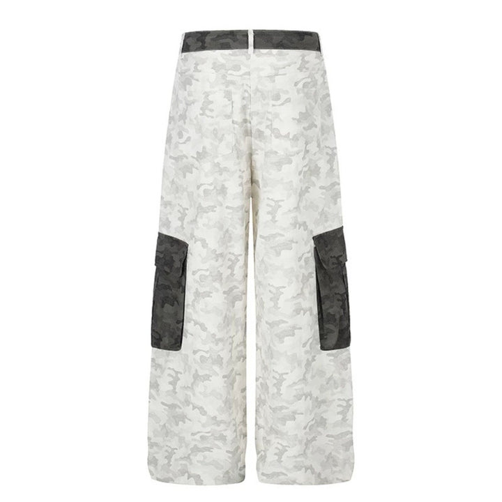 Women's Wide Cargo Pants with High Waist, Camouflage Print and Contrast Pockets Mune Fashion